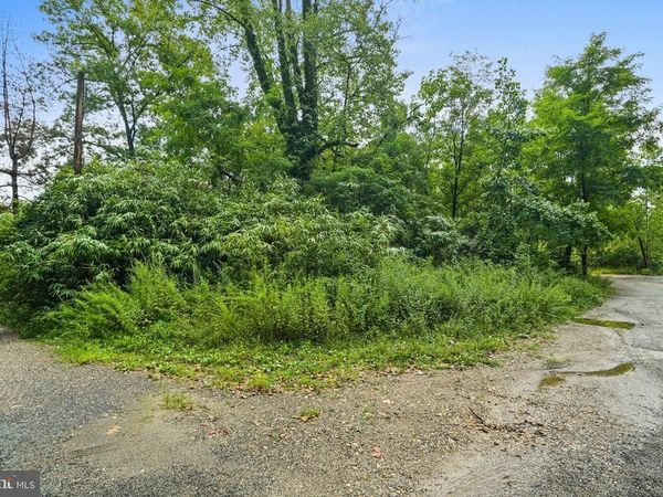 1208 SUE LANE, CAPITOL HEIGHTS, MD 20743