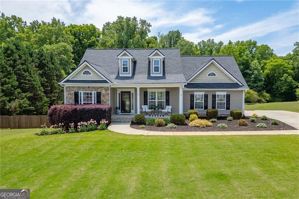 131 Wood Cove, Jefferson, GA 30549 Main Photo