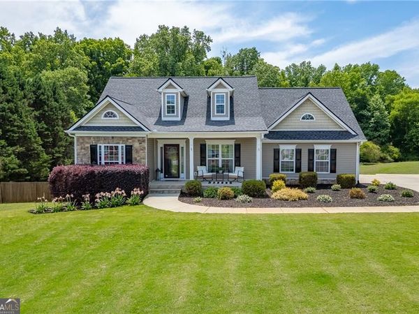 131 Wood Cove, Jefferson, GA 30549