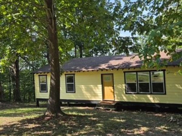465 Sunset Ridge Ln, Hilham, TN 38568