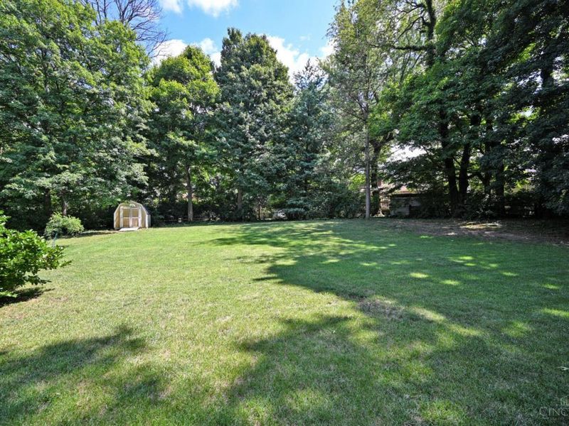 1051 Roxie Lane, Cincinnati, OH 45224 Photo 39