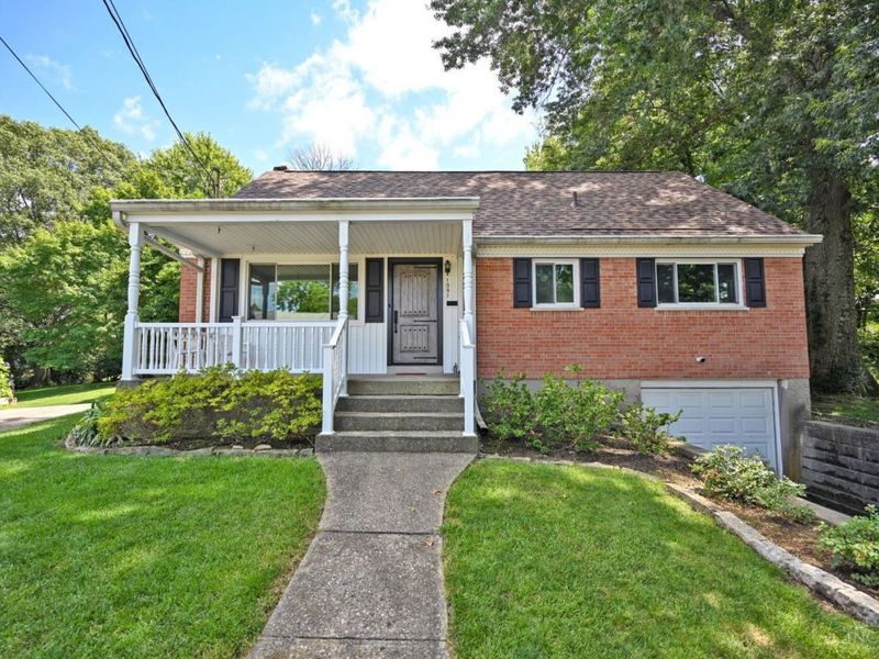 1051 Roxie Lane, Cincinnati, OH 45224 Photo 4