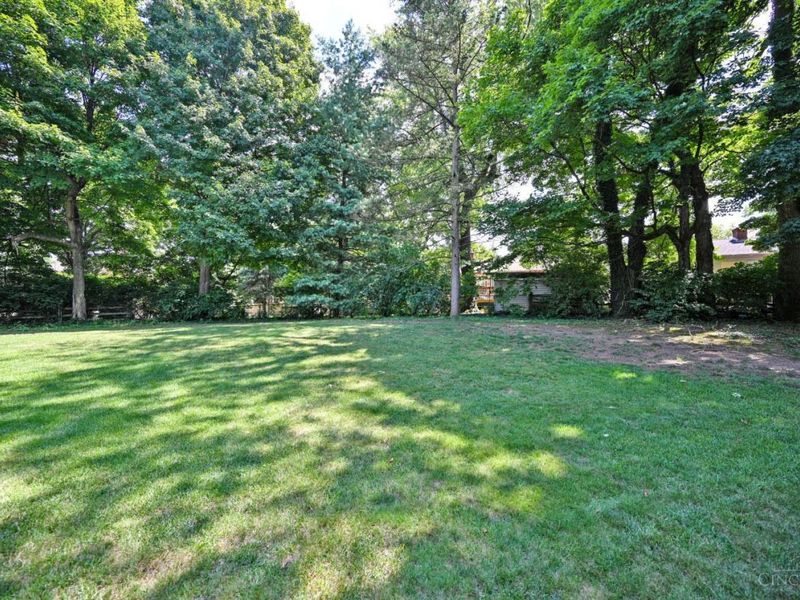 1051 Roxie Lane, Cincinnati, OH 45224 Photo 40