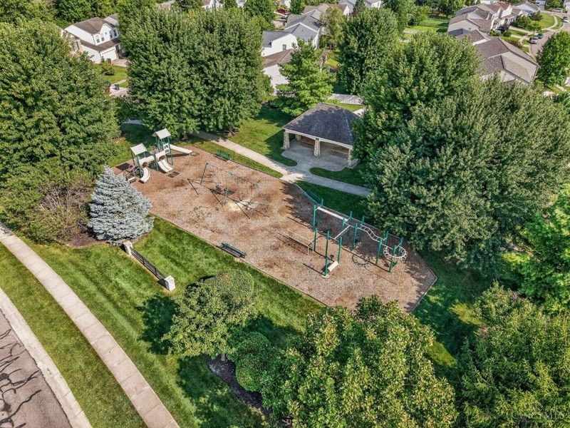 865 Emerald Drive, South Lebanon, OH 45065 Photo 18