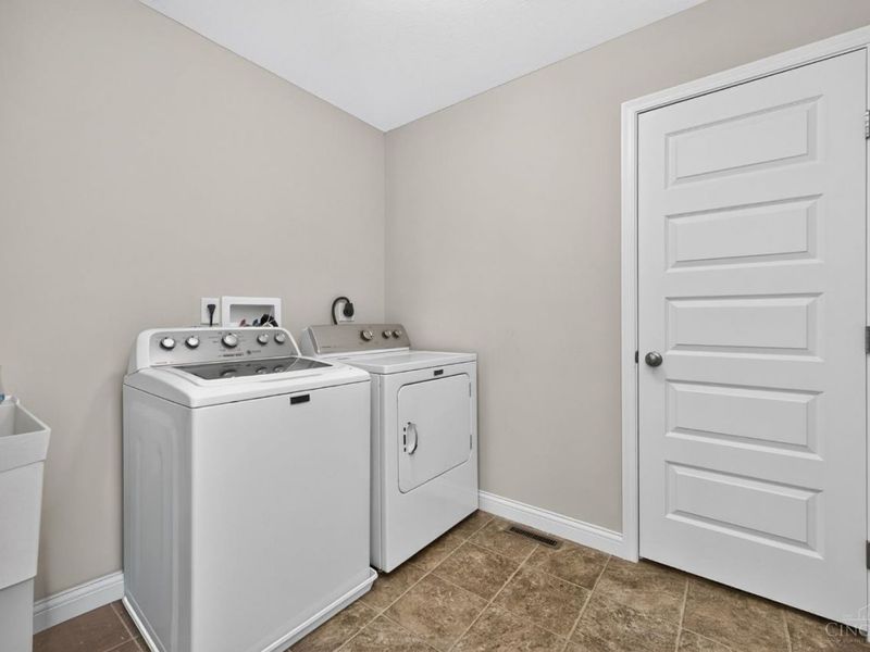 865 Emerald Drive, South Lebanon, OH 45065 Photo 44