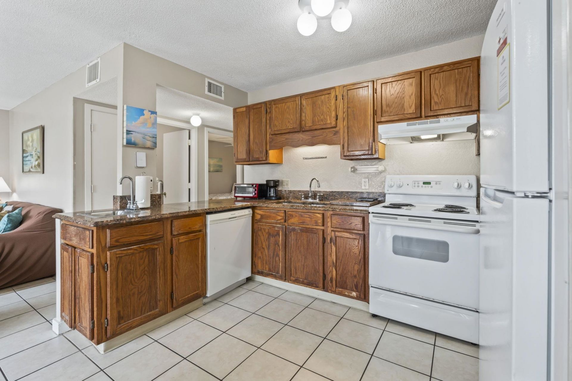 5905 S Kings Hwy. Photo 19