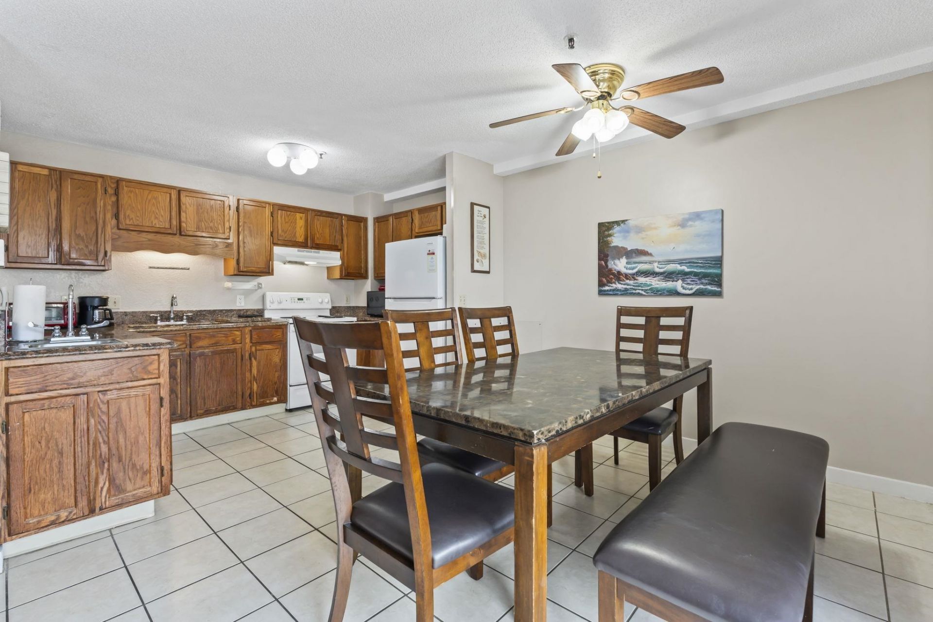 5905 S Kings Hwy. Photo 29