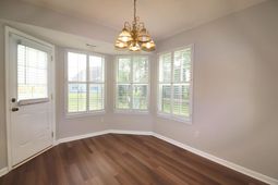 294 Hastings Drive photo 4