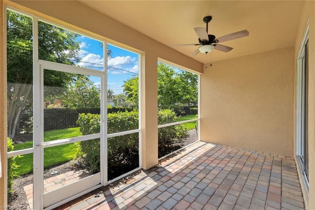 2899 Sunset Pointe Cir , Cape Coral, FL 33914 Photo