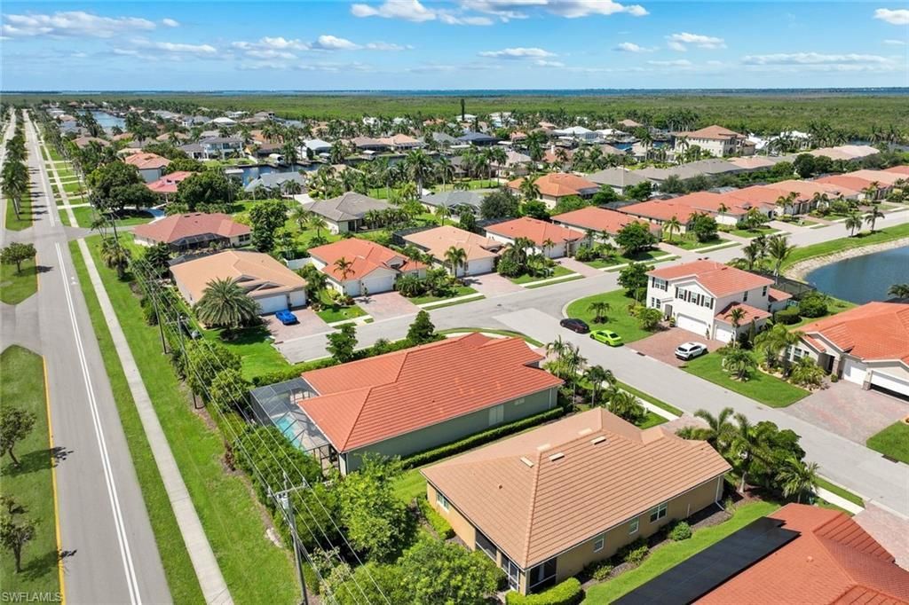 2899 Sunset Pointe Cir , Cape Coral, FL 33914 Photo