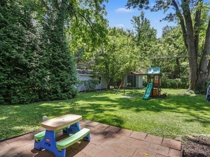 349 W Kanawha Avenue, Columbus, OH 43214 Photo 5