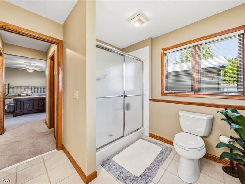 1452 Lake Vue Drive , Roaming Shores, OH 44085 Photo 22
