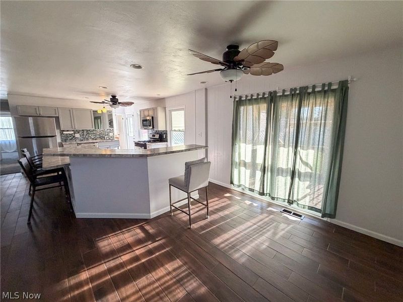 568 Purdue Avenue, Austintown, OH 44515 Photo 8