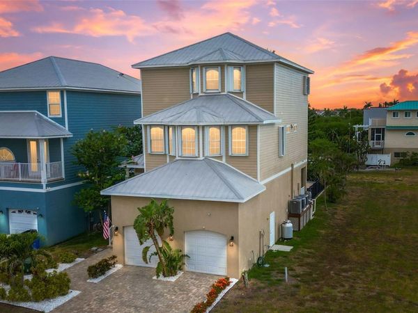 1340 APOLLO BEACH BOULEVARD S, APOLLO BEACH, FL 33572