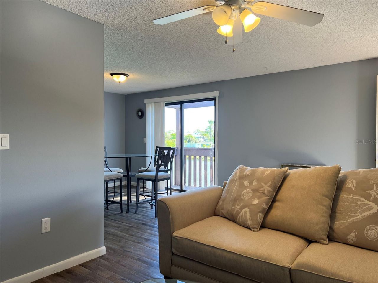 5026 Water Oak Drive , Unit 208, Bradenton, FL 34207 Photo