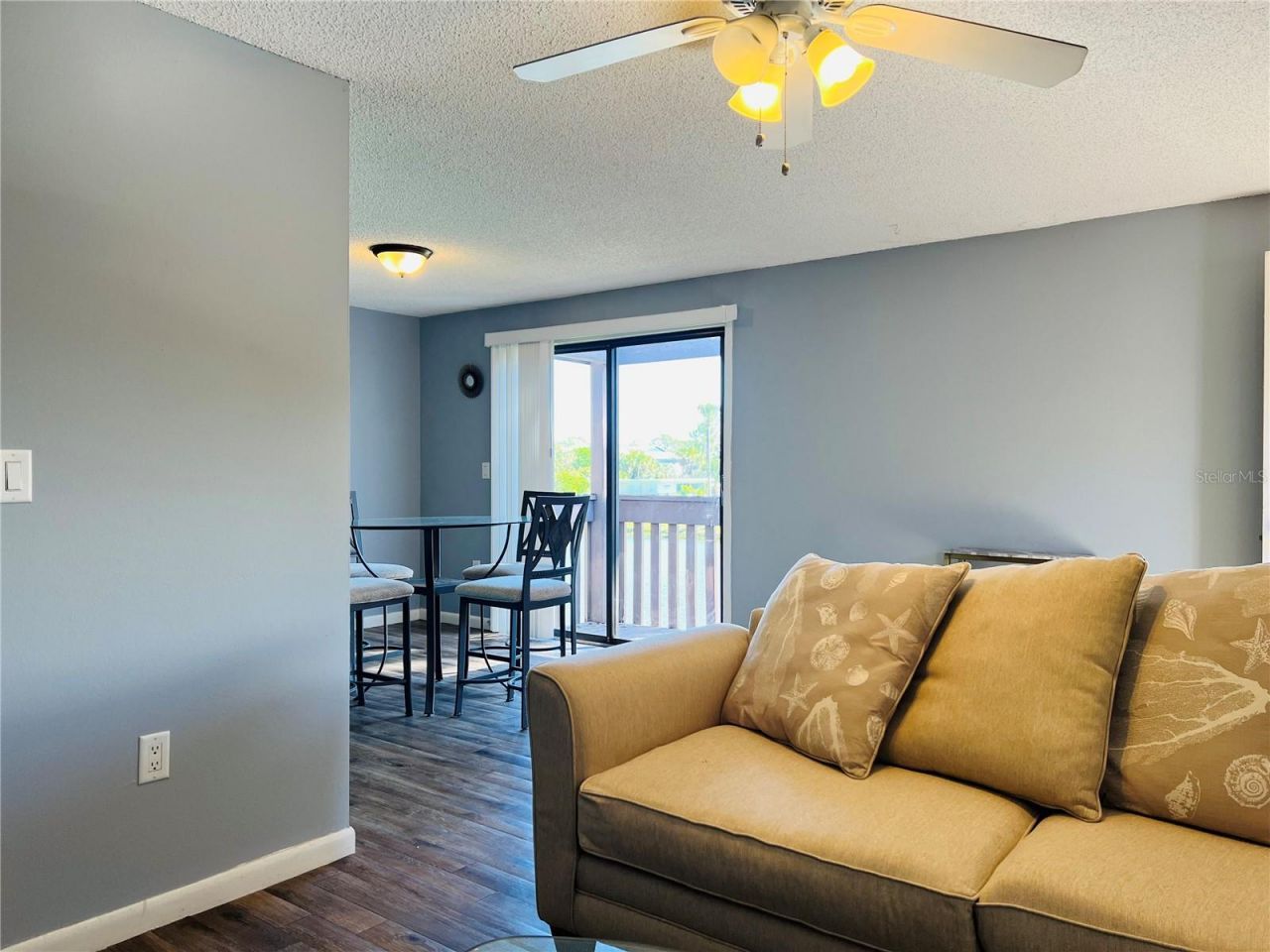 5026 Water Oak Drive , Unit 208, Bradenton, FL 34207 Photo