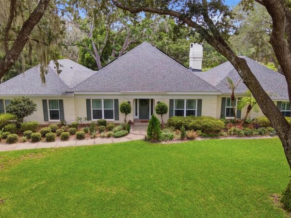 33746 SPRING DRIVE , LEESBURG, FL 34788