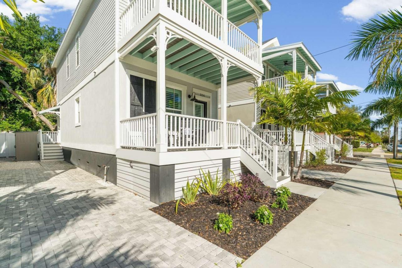 324 6th Street E, Bradenton, FL 34208 Photo