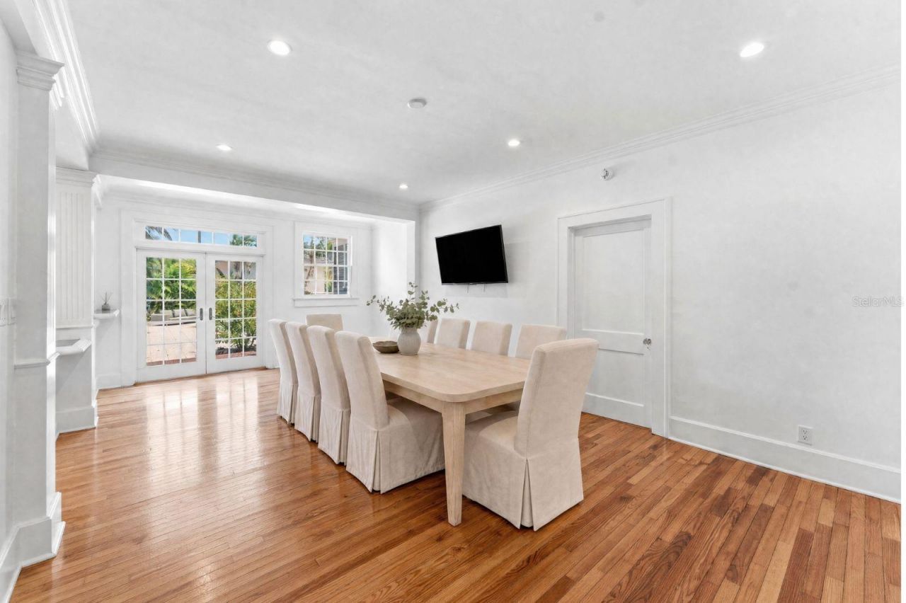 403 Magnolia Drive, Clearwater, FL 33756 Photo