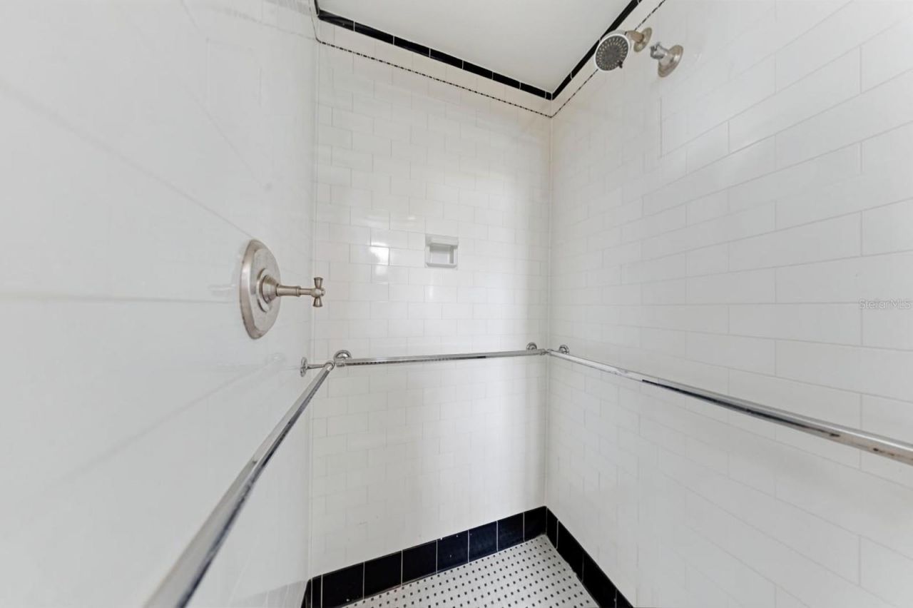 403 Magnolia Drive, Clearwater, FL 33756 Photo