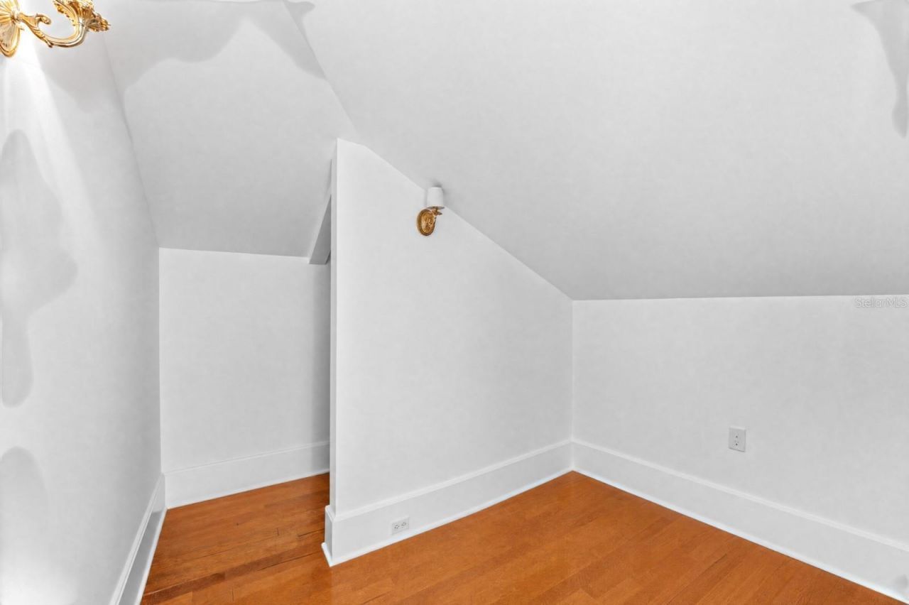 403 Magnolia Drive, Clearwater, FL 33756 Photo
