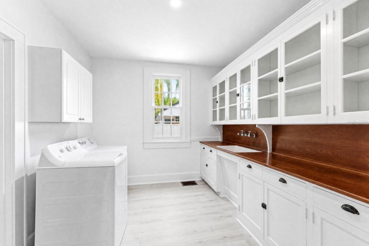 403 Magnolia Drive, Clearwater, FL 33756 Photo