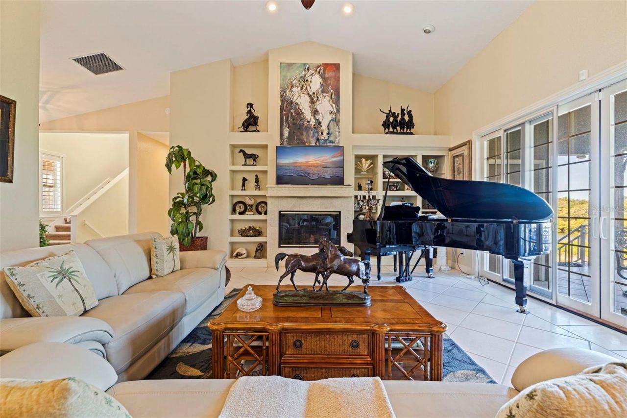 2000 Bayview Drive, Tierra Verde, FL 33715 Photo