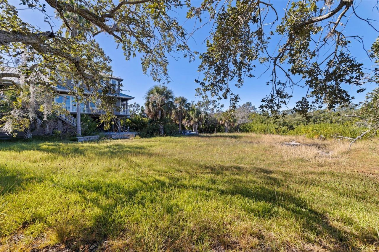 2000 Bayview Drive, Tierra Verde, FL 33715 Photo