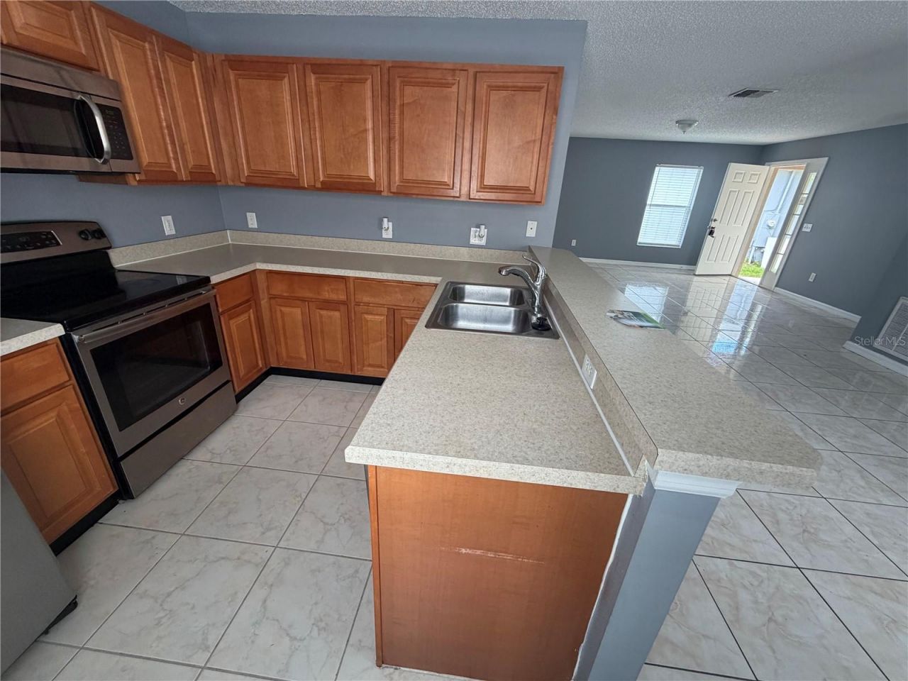 2413 Ruddenstone Way, Kissimmee, FL 34744 Photo