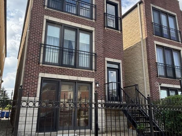 6611 W Belmont Avenue W, Unit 1, Chicago, IL 60634