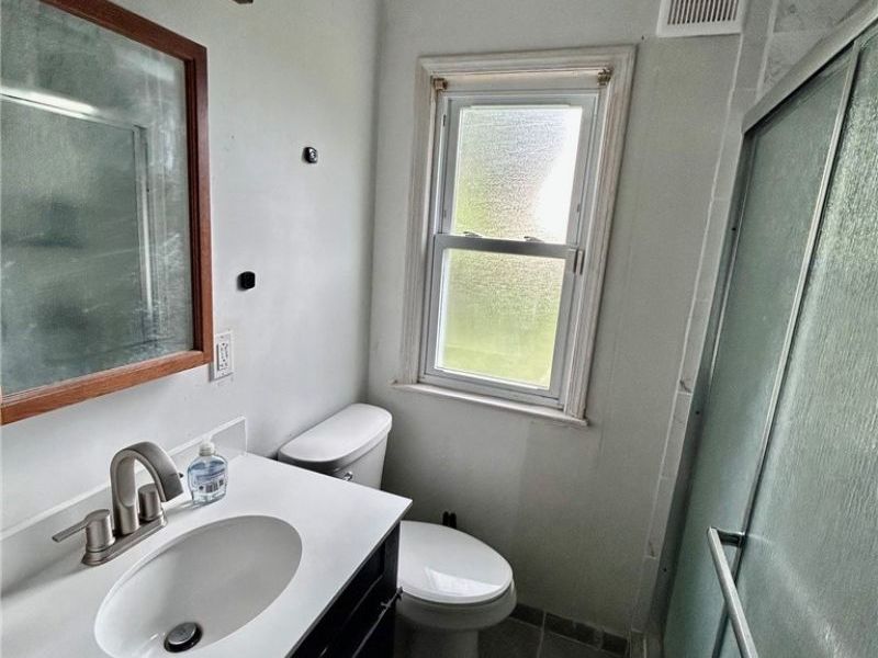 1380 Cranover Road, Lyndhurst, OH 44124 Photo 8