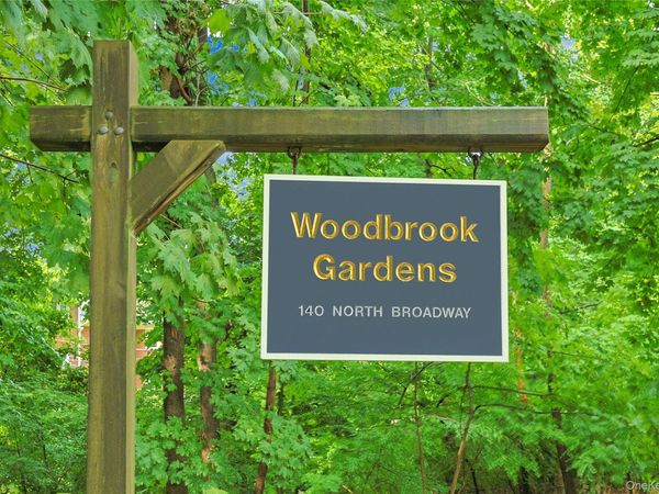 140 N Broadway, Unit U-4, Irvington, NY 10533