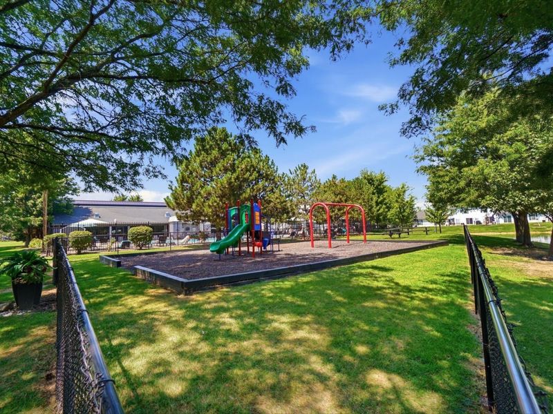 1893 Bashan Drive, Unit 77C, Columbus, OH 43228 Photo 36