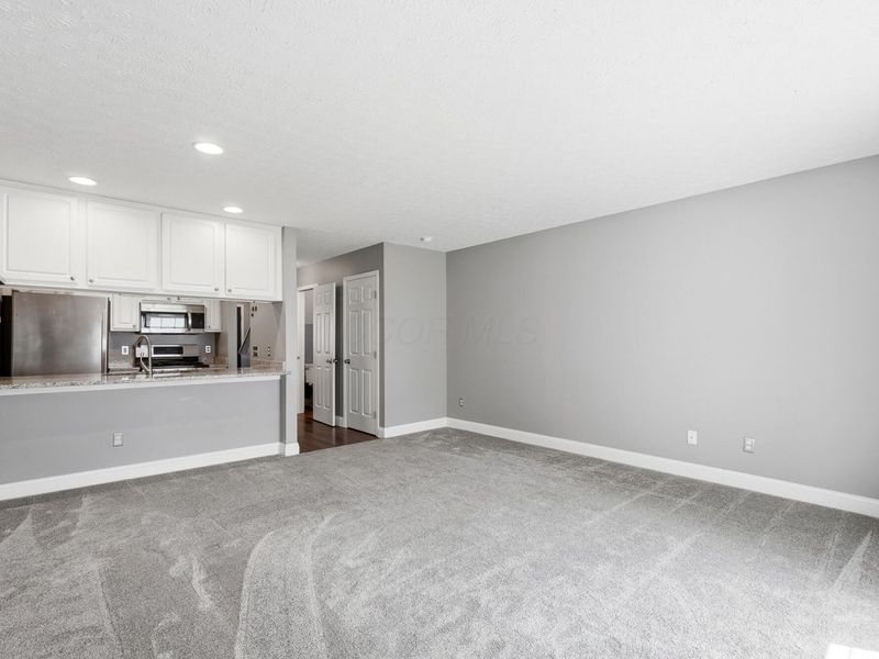 1893 Bashan Drive, Unit 77C, Columbus, OH 43228 Photo 7