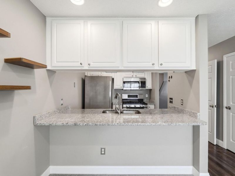 1893 Bashan Drive, Unit 77C, Columbus, OH 43228 Photo 8