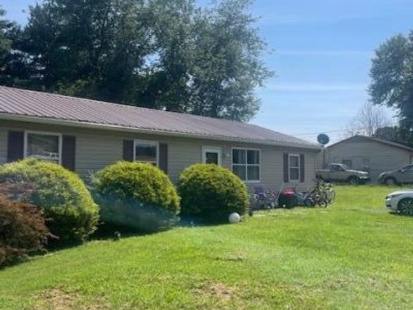 106 Colonial Hills Drive, Rogersville, TN 37857