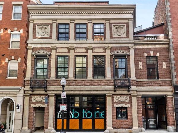 133 Salem St, Unit PH, Boston, MA 02113