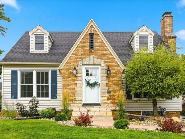 241 23rd Street Dr SE, Cedar Rapids, IA 52403