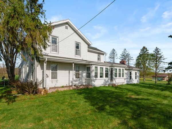 58380 County Road 365 N, Lawrence, MI 49064