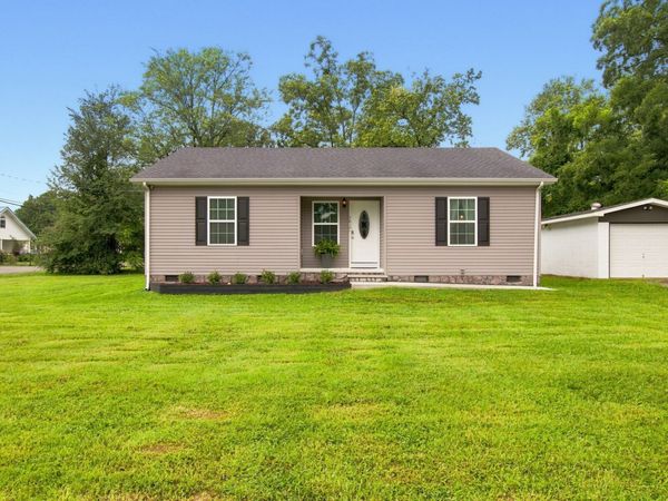 301 N Anderson St, Tullahoma, TN 37388