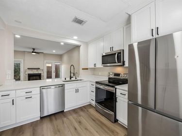 3904 Rawlins Street, Unit 116, Dallas, TX 75219