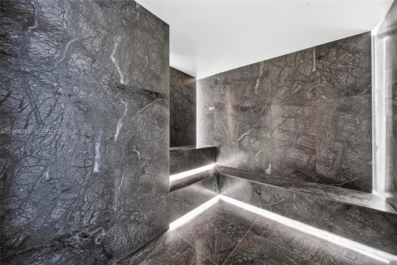 1400 Biscayne Blvd, Unit 2607, Miami, FL 33132 Photo