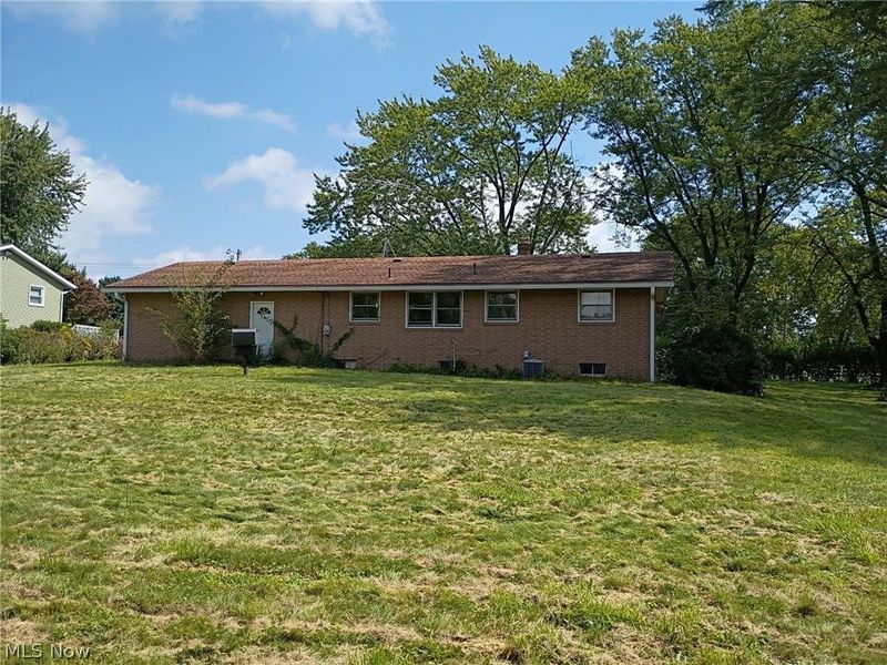 2435 Ravenna Avenue, East Canton, OH 44730 Photo 3