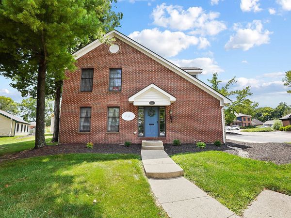 848 E Franklin Street, Unit A, Centerville, OH 45459