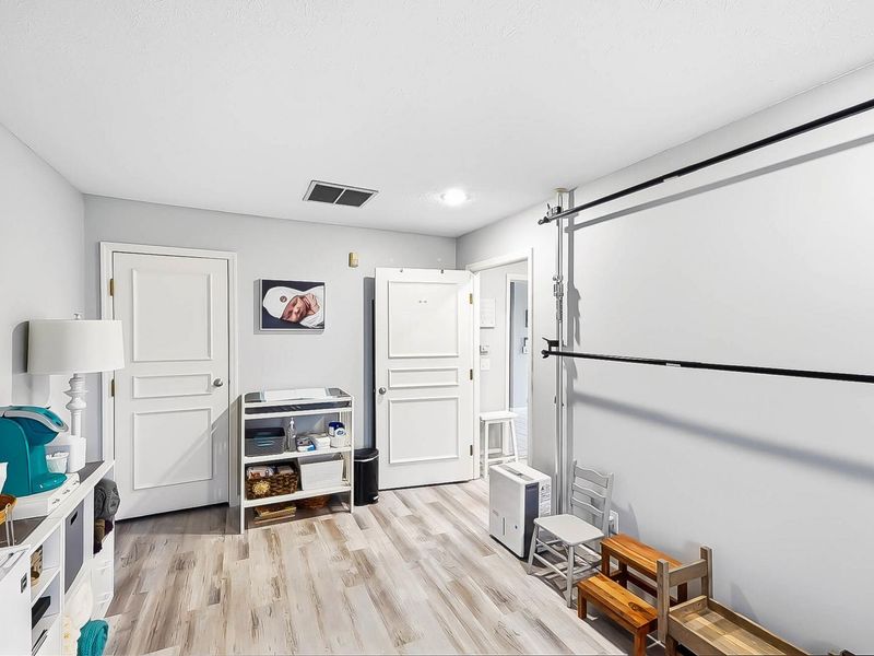 848 E Franklin Street, Unit A, Centerville, OH 45459 Photo 9