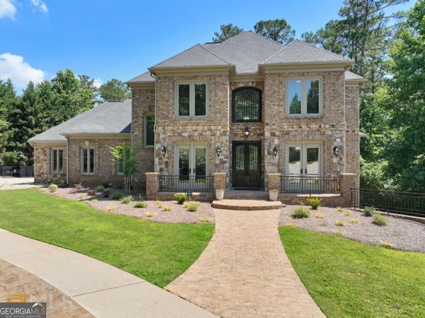 1605 Lockridge Drive, Cumming, GA 30041