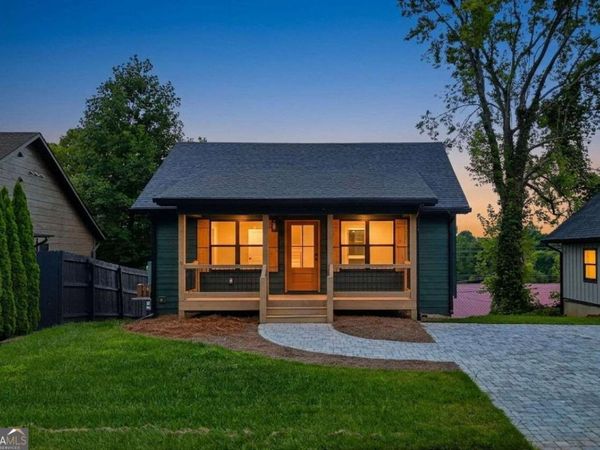318 E Second Street, Blue Ridge, GA 30513
