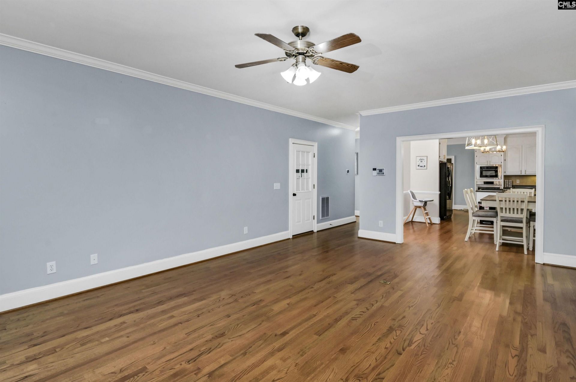 207 Williamstown Way  Photo 10