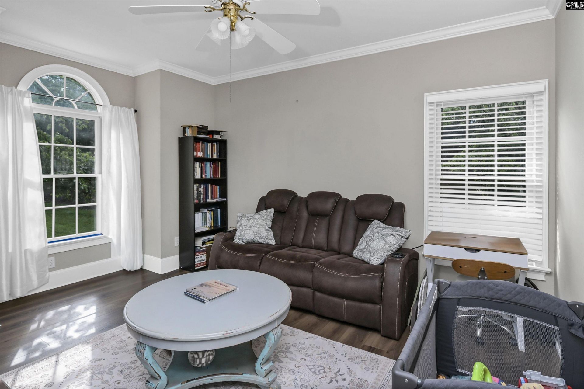 207 Williamstown Way  Photo 15