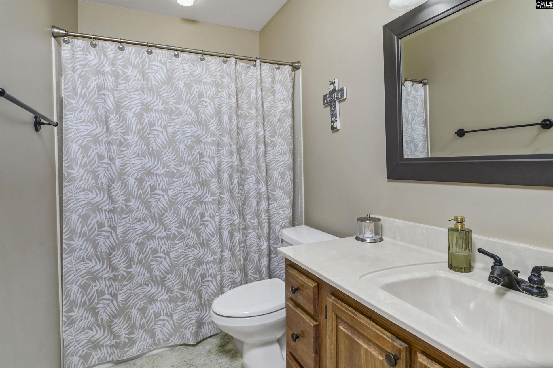 207 Williamstown Way  Photo 36